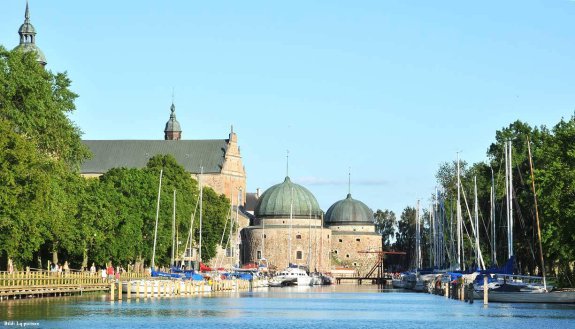 Krftriket hamnens inlopp 1225 700 lq